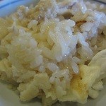 伊豫水軍 - 鯛めしアップ、しっとりとしてタイの旨みが全体にいきわたる