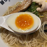 淡麗拉麺 志おん - 