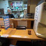 亀戸煮干中華蕎麦 つきひ - 席