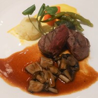 メインダイニングルーム 三笠 - 肉料理