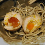 亀戸煮干中華蕎麦 つきひ - 味玉