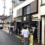 みくま飯店 - 店出たら行列あり