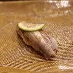にぎり鮨 一五〇 - 鰯の柑橘〆にぎり