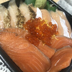 黒潮 丼丸 霞ヶ関店 - 