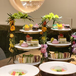 ERUTAN RESTAURANT BAR - 