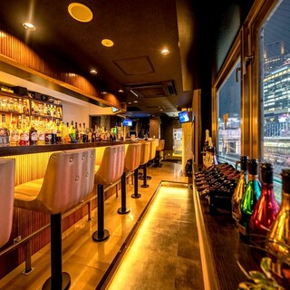 LUXURY KARAOKE&BAR PALACE_1