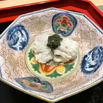 茶寮 宮坂 - ⑥季節の炊き合わせ
            　・淡路島の鱧、大葉のソース