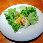 Pour Vous - グリル野菜とレタスのサラダ