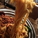 175°DENO担担麺 - 麺