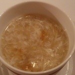 胡桃茶家 - フカヒレと卵白のスープ