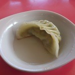 中華 太陽 - 焼餃子は酢だけで食べても美味しく頂けます