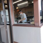 おうどん 瀬戸晴れ - 麺打ち光景