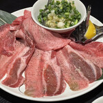 焼肉 華守キワミ - 