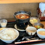 Aien - ランチセット　鉄鍋辛マーボ豆腐