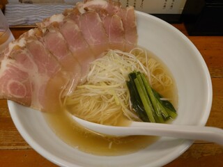 麺屋 一徳 - 塩ら〜めん+チャシュ増量♪