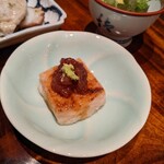 料理屋 はいくれあ - 炙った味が香ばしい胡麻豆腐の上にいちじくのジャムという組み合わせ！！美味しい(^^)