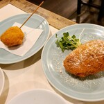 長八 - 手前　チーズ入りピーマンの肉巻きフライ（持ち帰り）　奥　チーズ肉巻きフライ