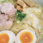 たけや - たけやラーメン(しお味)大盛り