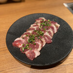 YAKINIKU BON'S - 