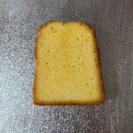 菓子屋 シノノメ - ブランデーケーキ正面