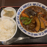 182858057 - 牛バラ肉のカレーNo.142