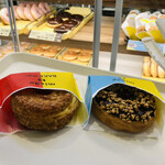 ミスタードーナツ - 料理写真:リンゴクロワッサンドーナツカスタード、ザクザククロッカンシュードーナツダブルチョコ