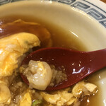 中華料理 華門 - 海老が2尾だけしか、後は具材なし