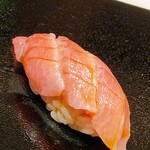 すし 良月 - 大トロ、大間、75kg