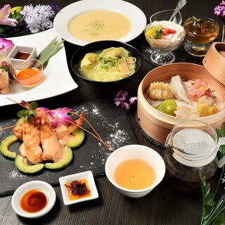 各シーンに合わせた多彩なコースをご用意