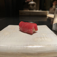 鮨m - 