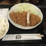 Tachinomi Tonkatsu Maruya - ロースかつ定食