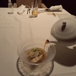 ホテルセトレ - ダシはテーブルでサーブ。