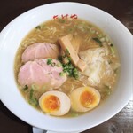 たけや - たけやラーメン(しょうゆ味)大盛り