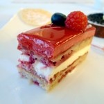 アルチザン・パティシエ・イタバシ - 断面です。