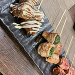 串揚げと肉炙り寿司 KUSHIEMON - 