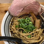 極麺 青二犀 - 4種の煮干スープ
