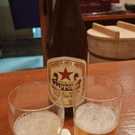 ともえ寿司 - 赤星（グラスによってビール飲み比べ）