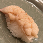 木挽町 とも樹 - 北寄貝です。裏のモフモフは高鮮度の証