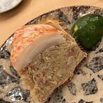 木挽町 とも樹 - 噴火湾の毛蟹。垂涎のツマミ月山これでもか、と並びます