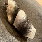 木挽町 とも樹 - 出水の新子の二枚付け。間違いの無い美味さ