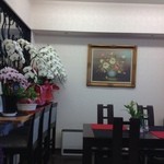 あんじゅ - 店内は胡蝶蘭が綺麗ですよ。