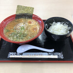 ゆにろーず - にんたま味噌ラーメン＋ネギ  2022/8/12