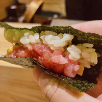 鮨 あさひ - 本マグロのトロたくの手巻き