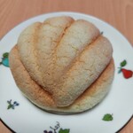 イソップベーカリー - メロンパン