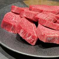 本格肉料理 丸小 - 