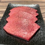 焼肉 ジャンボ - 