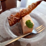 円山 カルネ - 横からだと、こんな感じ。