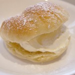 산마르크 카페 후지그란 히로시마점 - 生シュークリーム