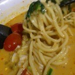 ほうきぼし+ - 麺は太ストレート麺！