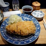 とんかつ七井戸 - 上ロースかつ定食米沢豚180g